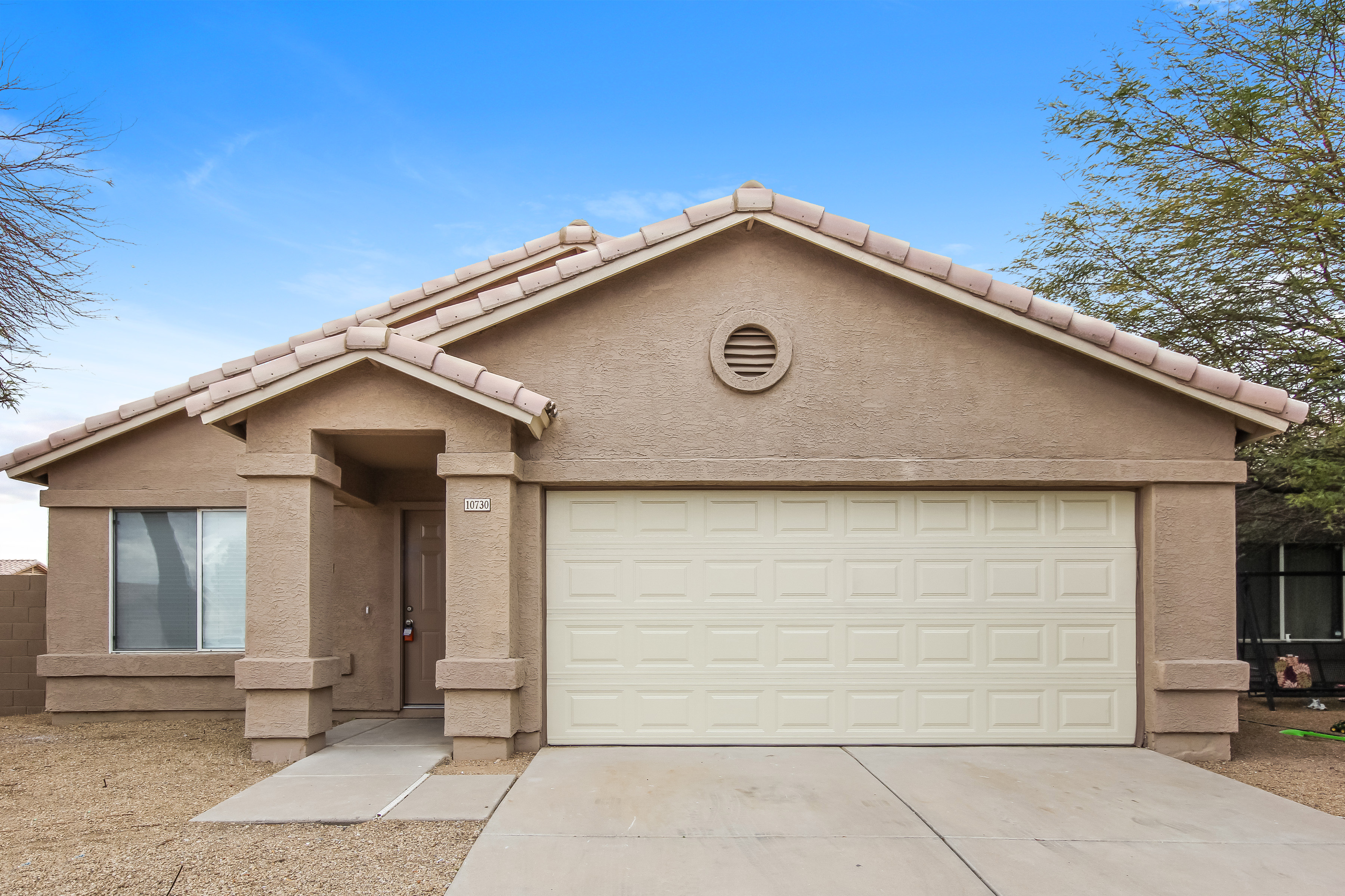 10730 W GLENROSA AVE PHOENIX, AZ 85037